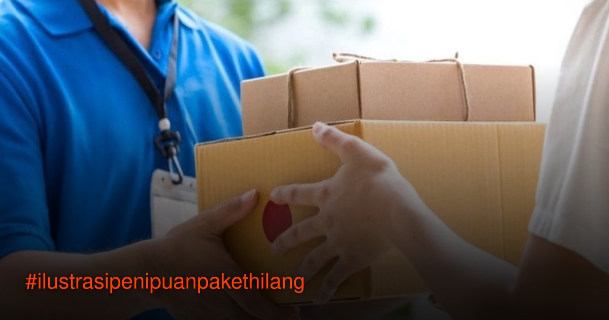 Ilustrasi ponsel menampilkan pesan penipuan paket hilang dan logo OJK