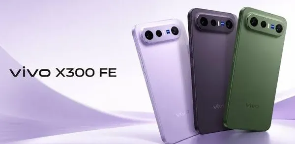 Tampilan depan Vivo X300 FE dengan layar menyala