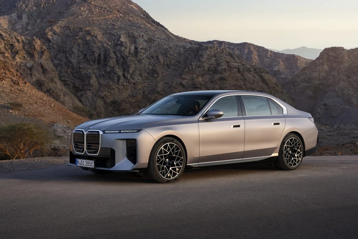 BMW Pangkas Target Laba 2026 Akibat Tekanan Pasar China