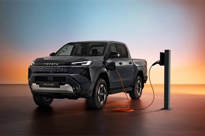 Toyota Hilux BEV Resmi Meluncur, Pikap Listrik Pertama Toyota