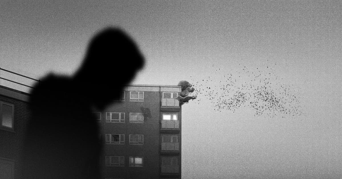 Tangkapan layar game Signet City dengan figur siluet di latar depan