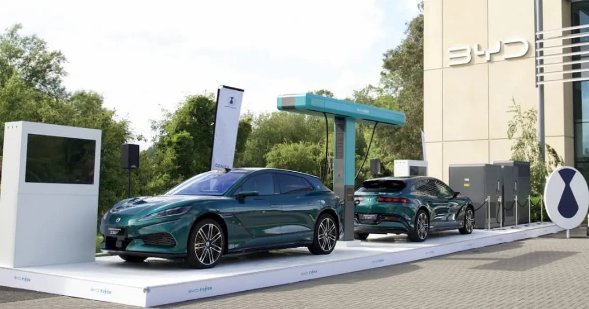 BYD ParkPark layanan parkir dalam mobil listrik
