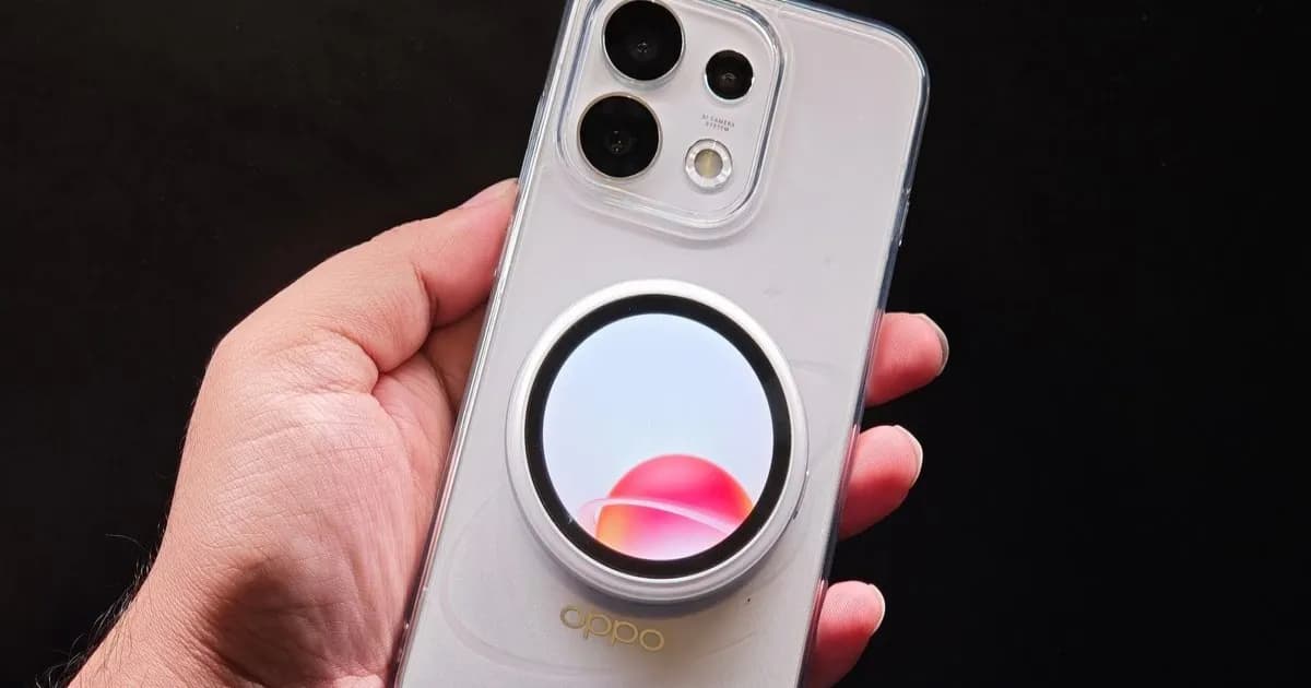 Oppo Reno 16 Pro dengan desain 3D mengambang dan kamera belakang