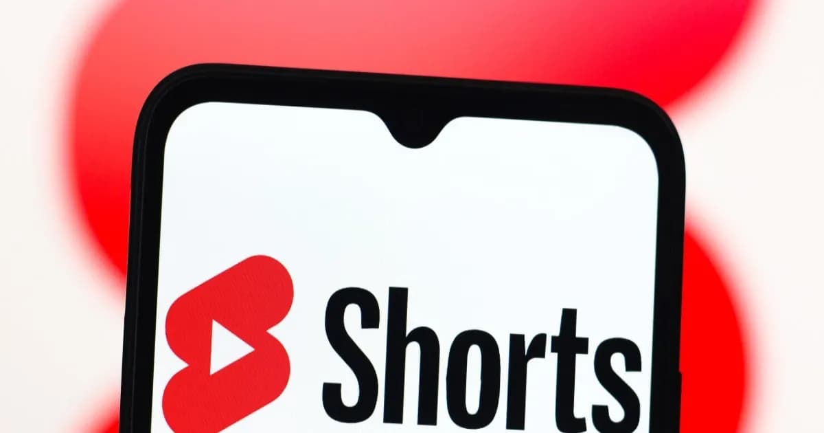 Ilustrasi antarmuka YouTube Shorts dengan fitur kecepatan 2x dan tombol dislike yang dihapus