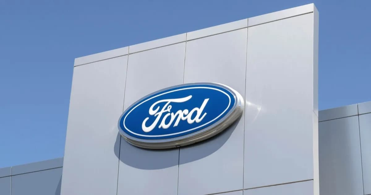 Logo Ford dengan latar belakang biru