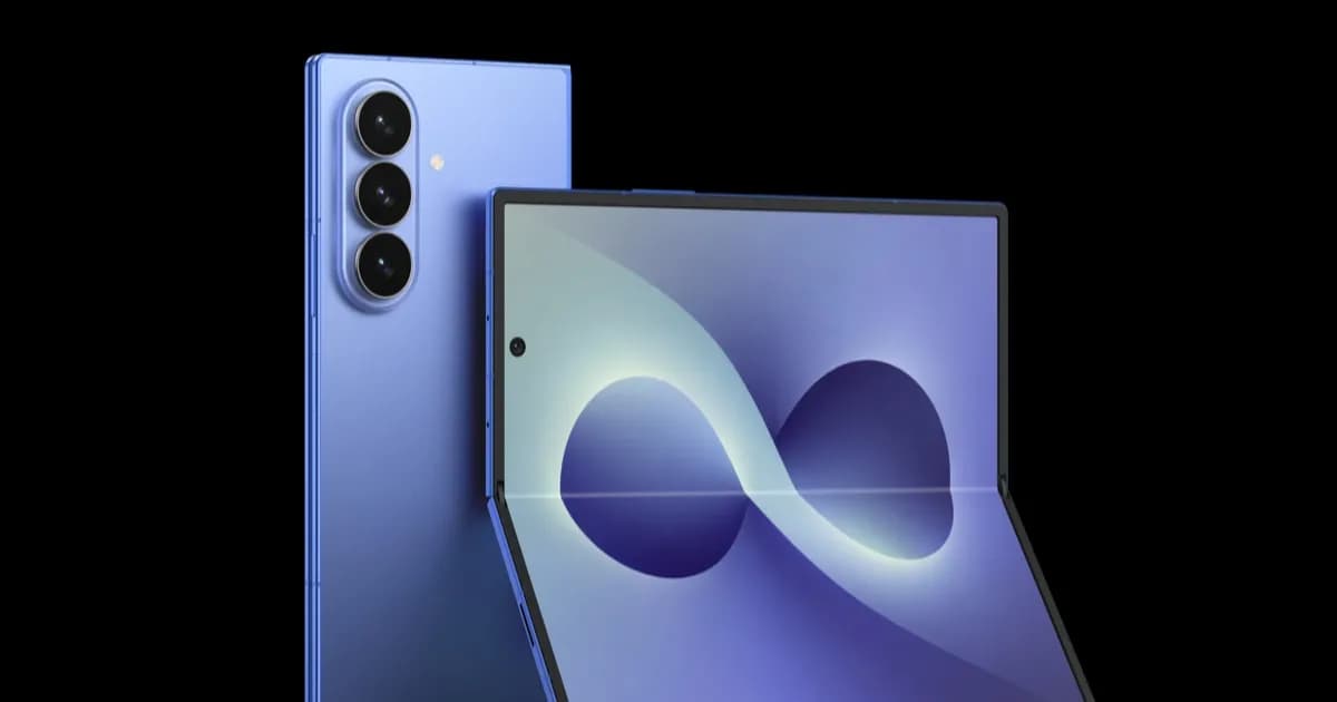 Render Galaxy Z Fold 8 Ultra tanpa fitur Privacy Display