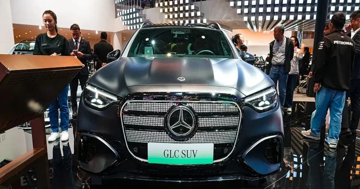 Mercedes-Benz GLC EV yang akan diluncurkan di China pada Juli 2026