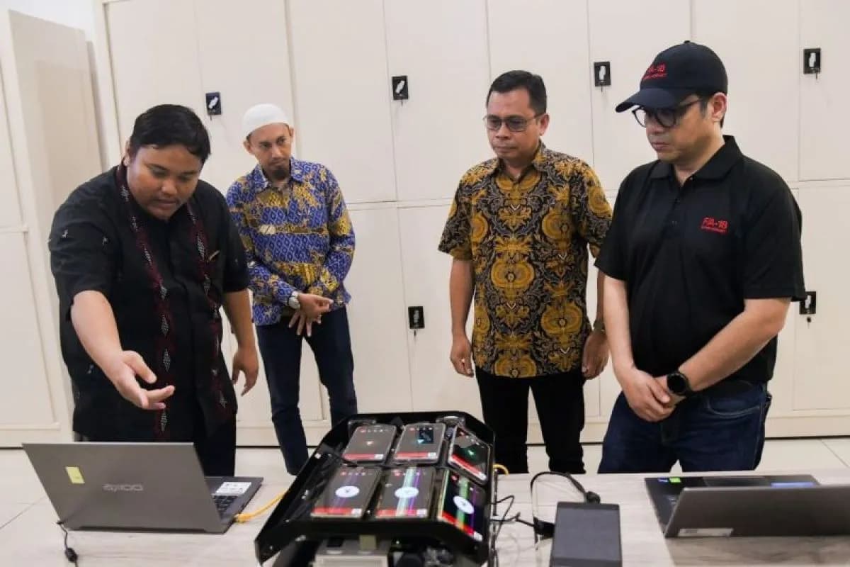 Kemkomdigi Percepat Target Kecepatan Internet Nasional 100 Mbps
