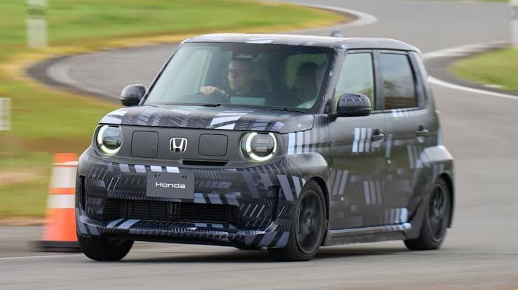 Honda Super-N: Mobil Listrik Mungil yang Hidupkan Kembali Keseruan Berkendara di Kota