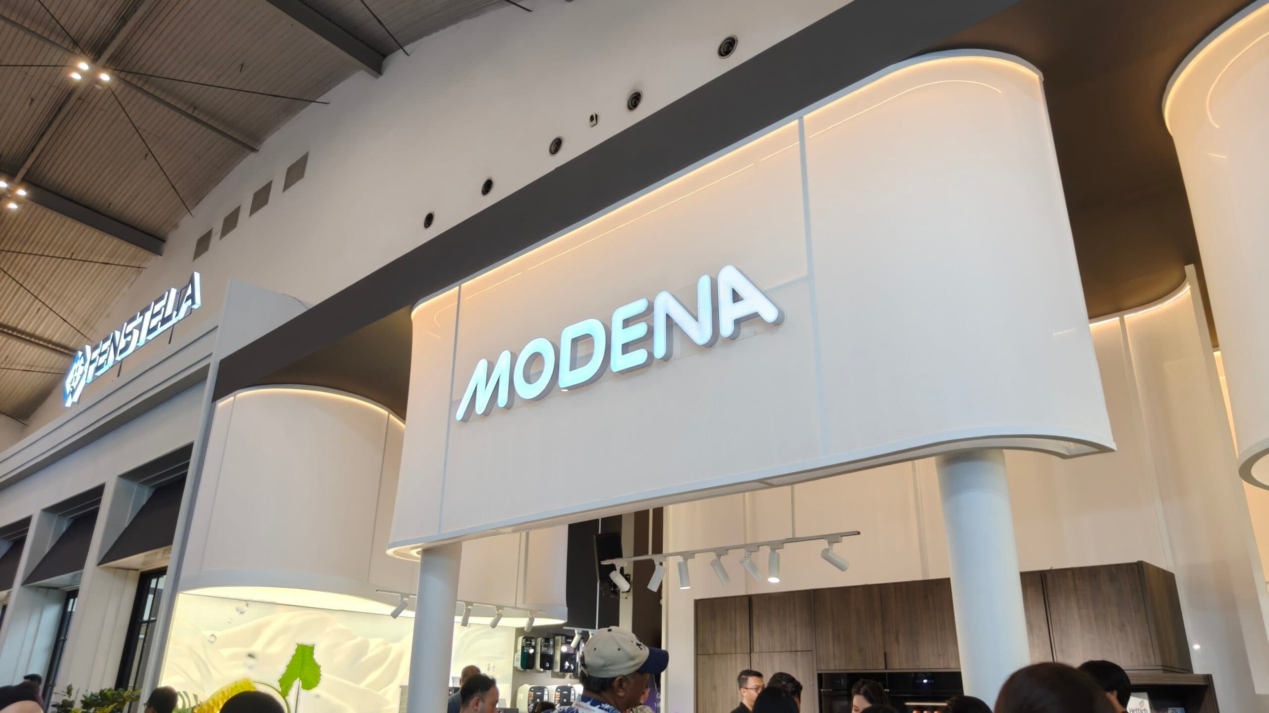 Strategi MODENA Bangun Ekosistem Rumah Pintar IoT dan Energi Terbarukan
