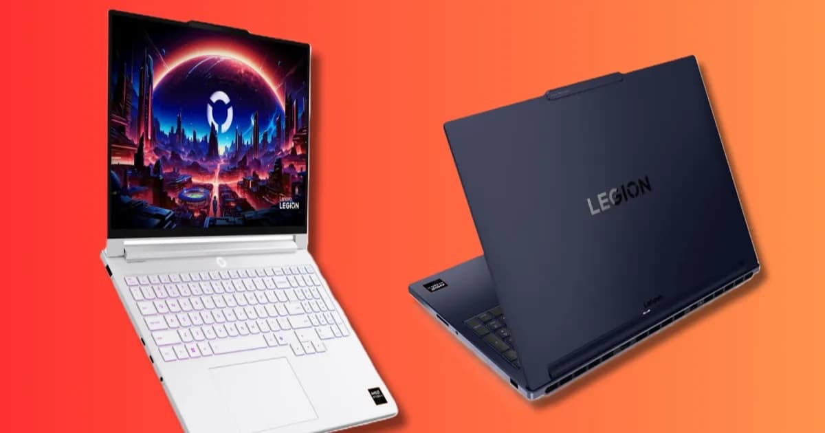 Laptop gaming Lenovo Legion 7a dengan layar terbuka menampilkan desain premium