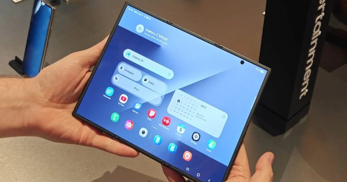Samsung Galaxy Z TriFold generasi kedua layar 10 inci