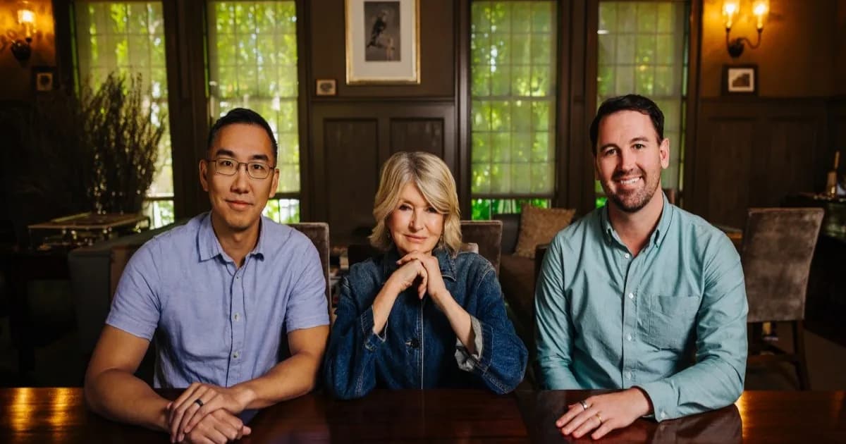 Martha Stewart dan co-founder Hint saat mengembangkan aplikasi AI untuk kelola rumah