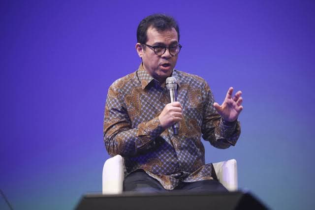 Wamenkomdigi: Filsafat Makin Relevan di Era AI, Lulusannya Bakal Dibayar Mahal
