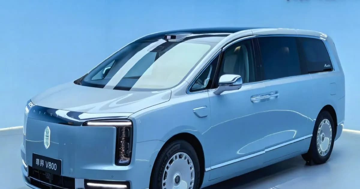 Maextro V800 MPV EREV mewah dari Huawei dengan harga 1,016 juta yuan
