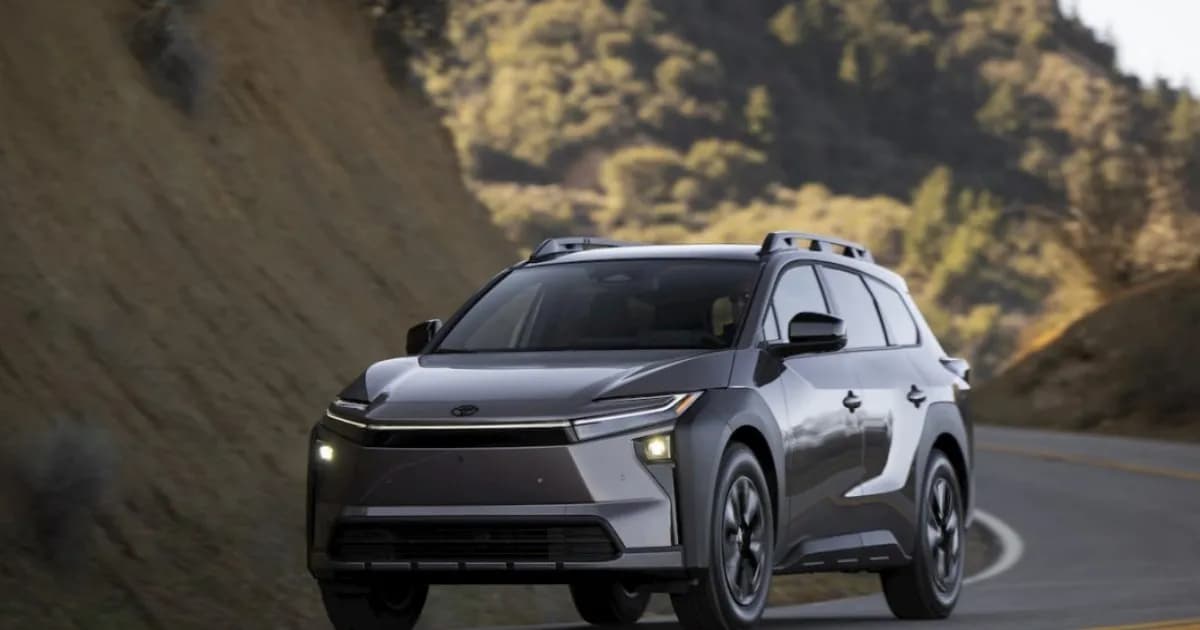 Toyota bZ Woodland 2027 dengan desain rugged dan ground clearance tinggi