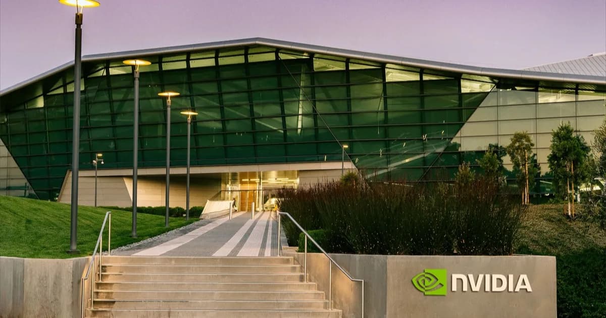 Jensen Huang CEO Nvidia memaparkan laporan keuangan kuartal kedua fiskal 2027 dengan pendapatan rekor US$96,2 miliar