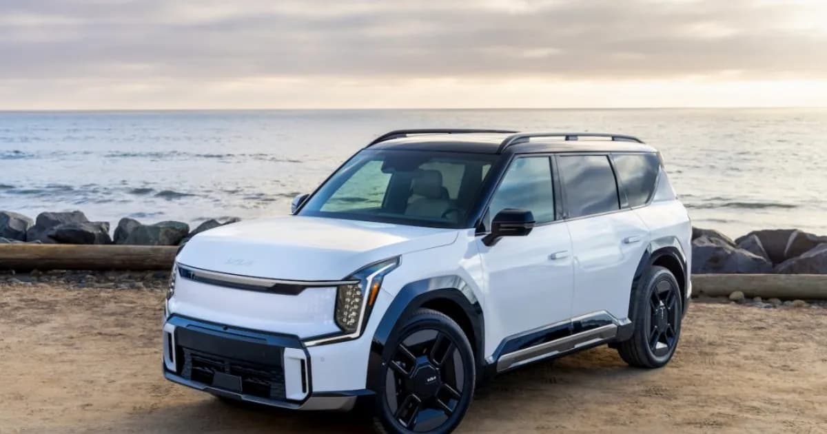 Kia EV9 SUV listrik yang terkena recall karena masalah sistem deteksi penumpang