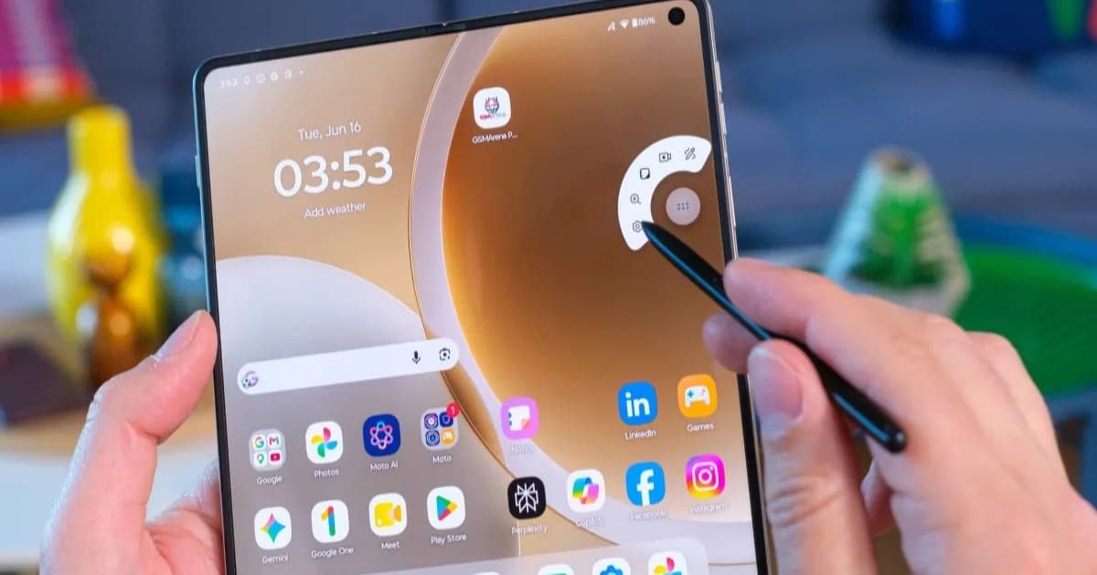Motorola Razr Fold bersiap diluncurkan di operator Verizon Amerika Serikat