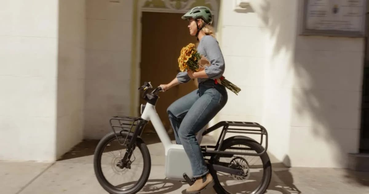 E-bike TM-B dari Also, spin-off Rivian, dengan desain modern dan teknologi pedal-by-wire