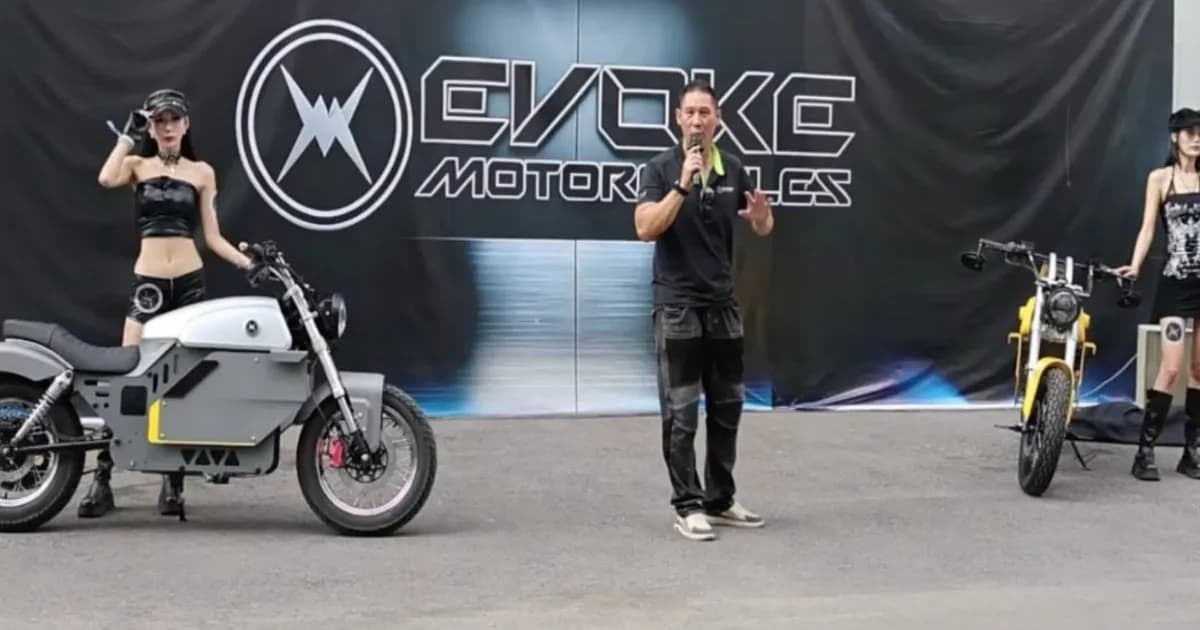 Motor listrik Evoke Nrgy 2027 dengan desain futuristik dan panel bodi khas