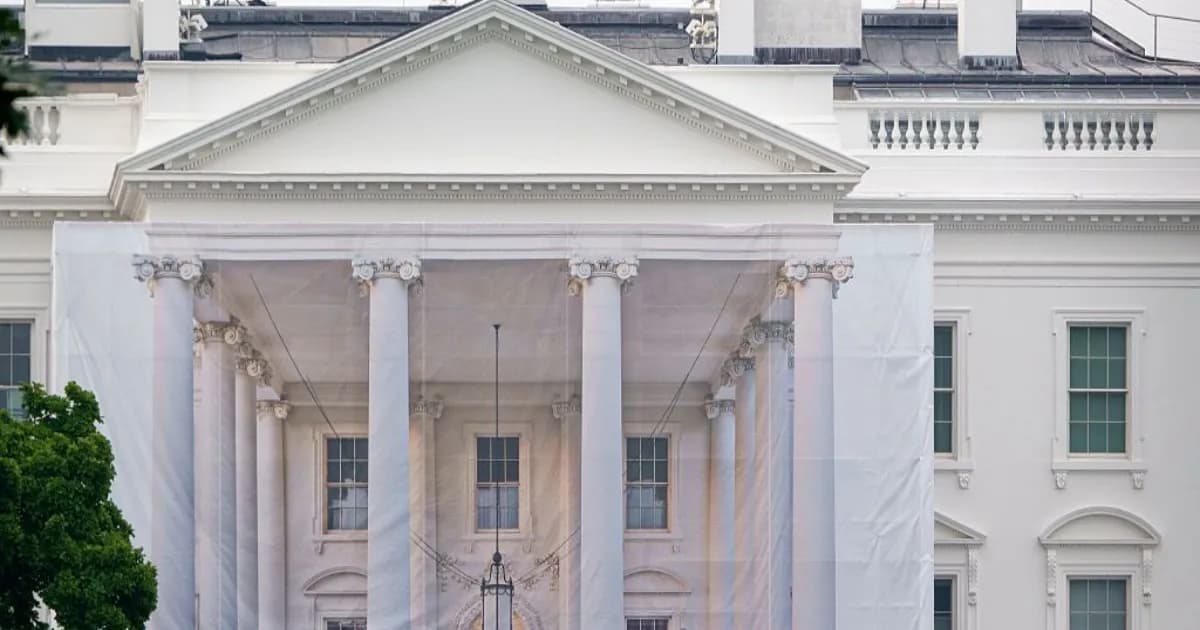 Game Build the Wall mirip Tetris yang dihapus dari situs White House