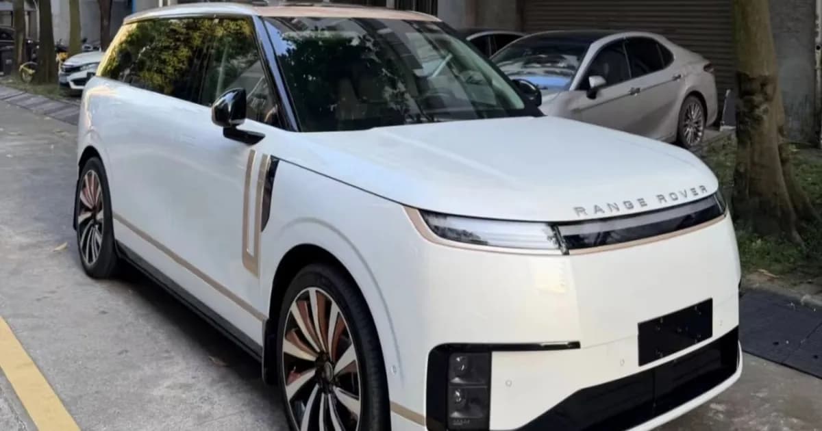 Xpeng GX dimodifikasi menyerupai Range Rover dengan trim bronze di China