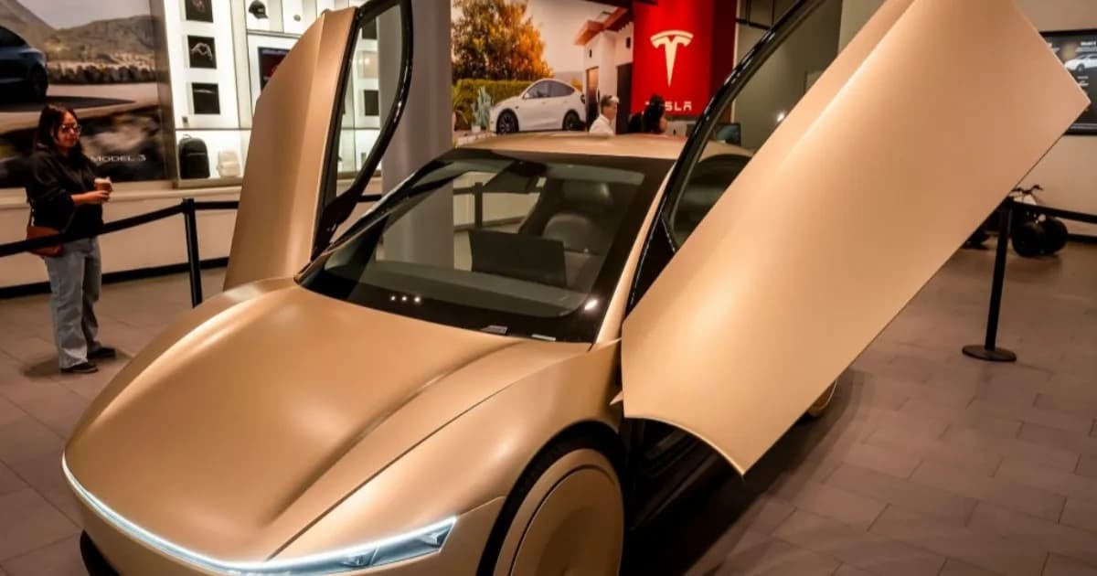 Ilustrasi fasilitas kredit Tesla senilai 30 miliar dolar AS untuk Cybercab, Optimus, dan Tesla Semi