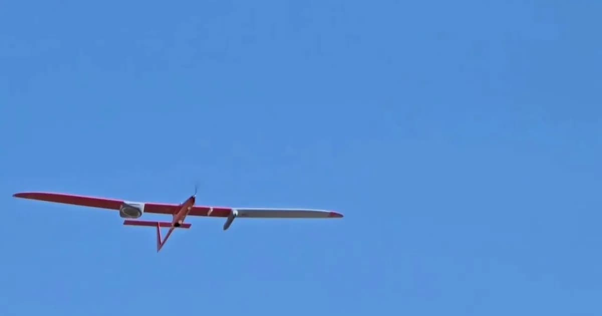 Unmanned aerial vehicle dengan sistem Aerial ReCharge dari PowerLight Technologies