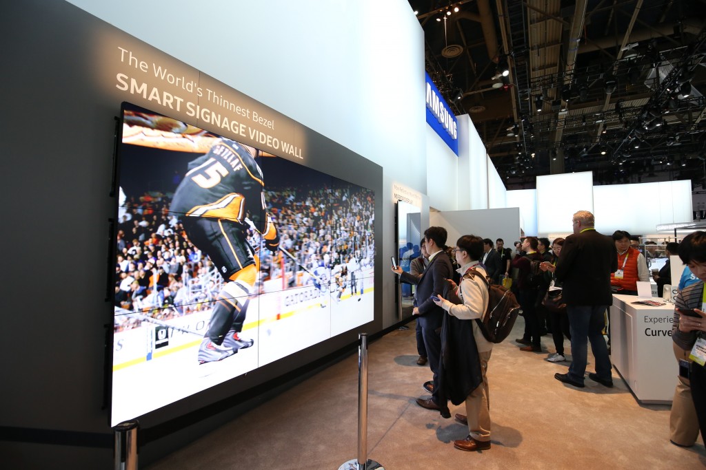 Samsung Demokan Video Wall dengan Bezel Tertipis di Dunia