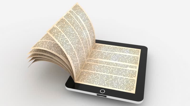Mahasiswa Masih Pilih Buku Ketimbang E-Book