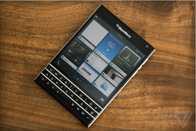 Facebook Hentikan Dukungan di Blackberry