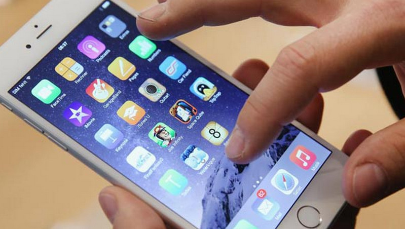 Tutup Aplikasi di iPhone Tidak Bikin Awet Baterai