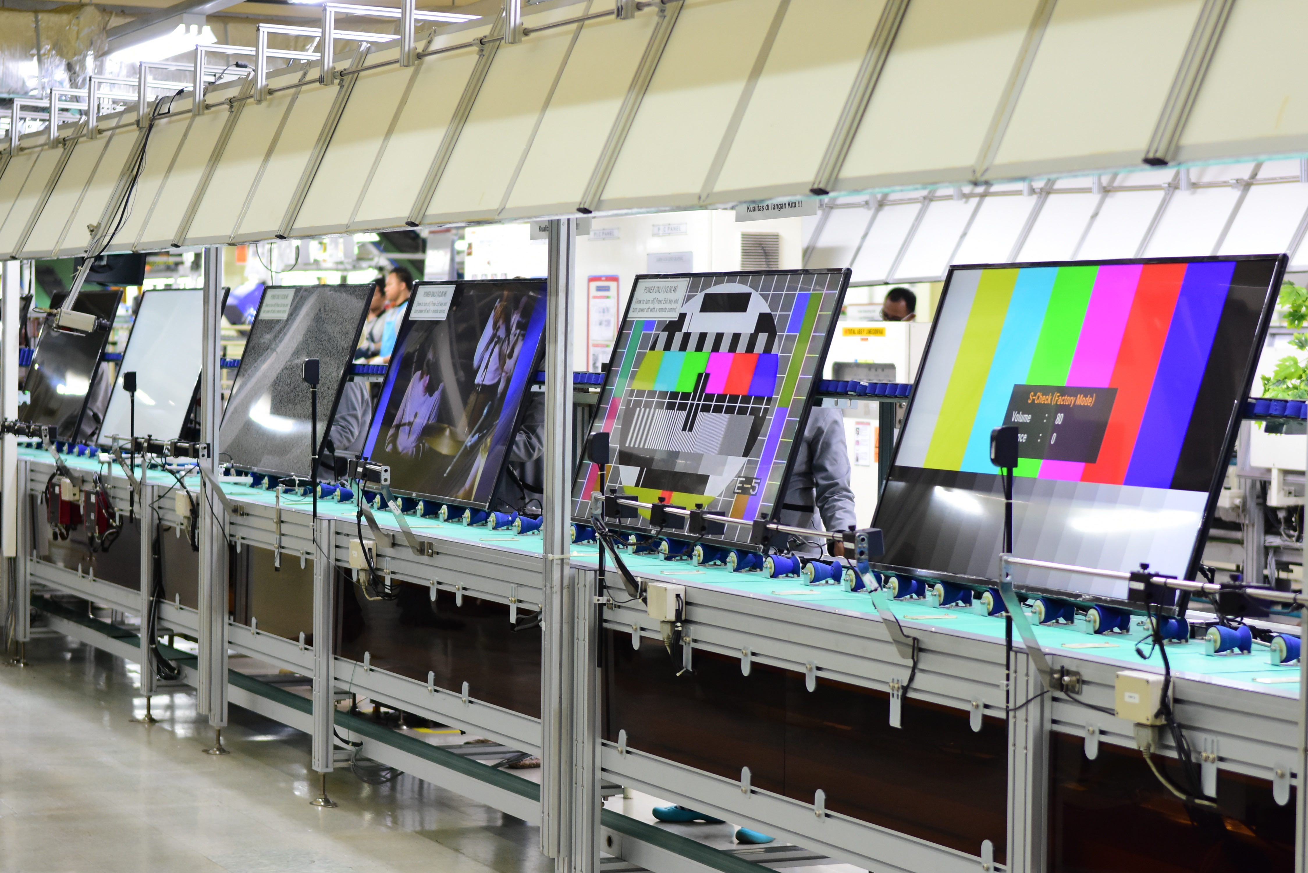 LG Siap Jadikan Indonesia Pusat Produksi TV