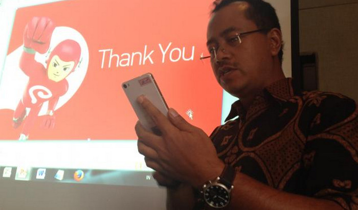 Pengguna Smartfren Silaturahmi Lebaran Pakai Video Call