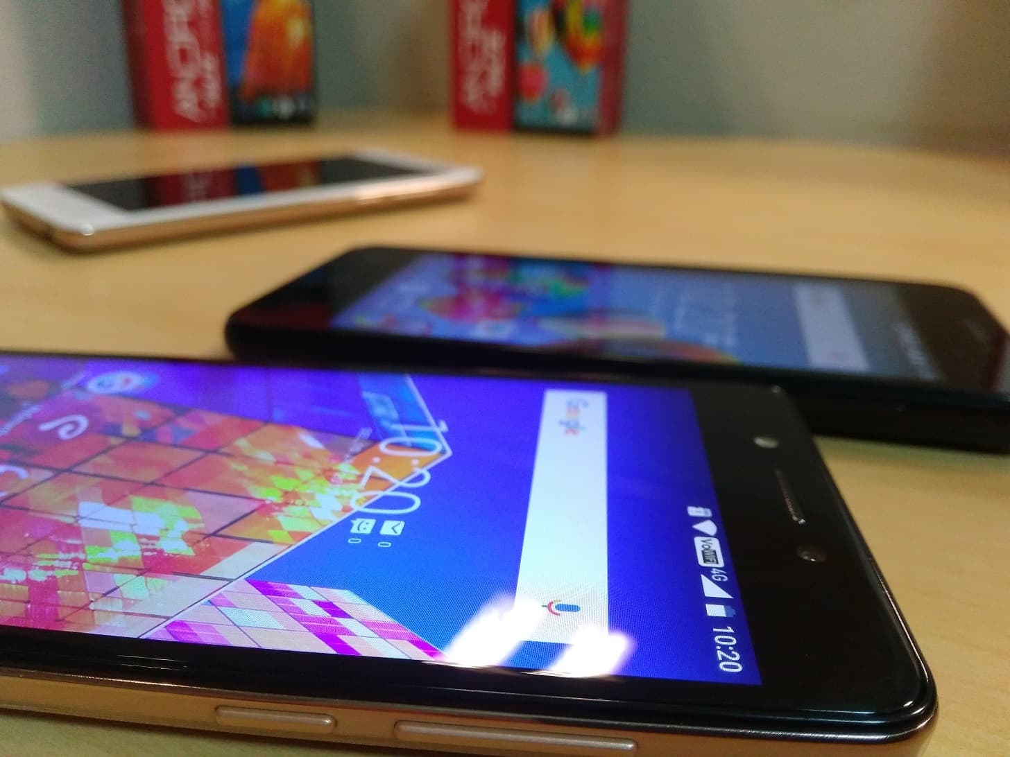 Smartfren Siap Luncurkan Andromax Baru dengan Layar 5 inci