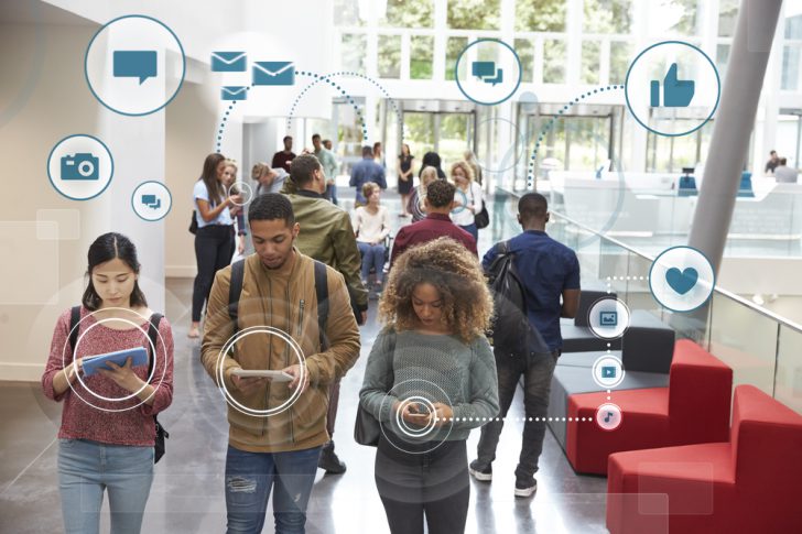 Peneliti: Generasi Millennial Sering Umbar Privasi di Sosmed
