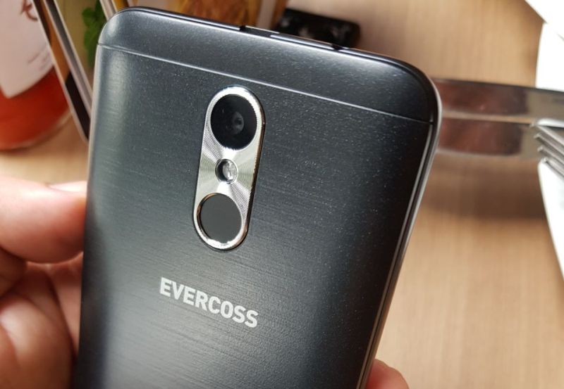 Hadirkan Jagoan Terbaru M50, Evercoss Tawarkan Fitur Face Unlock
