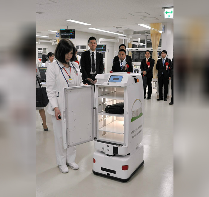 Rumah Sakit Ini Pekerjakan “Suster Robot”