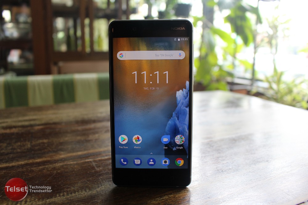 Hands-on Nokia 8