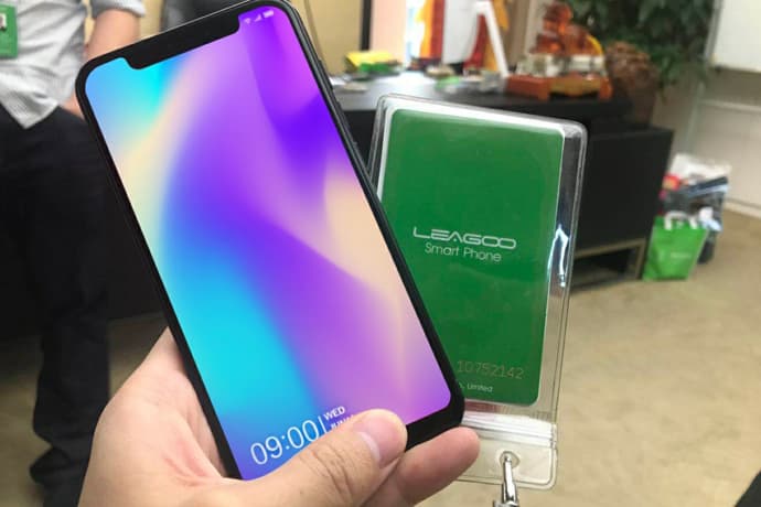 Kloningan iPhone X Ikut Unjuk Gigi di MWC