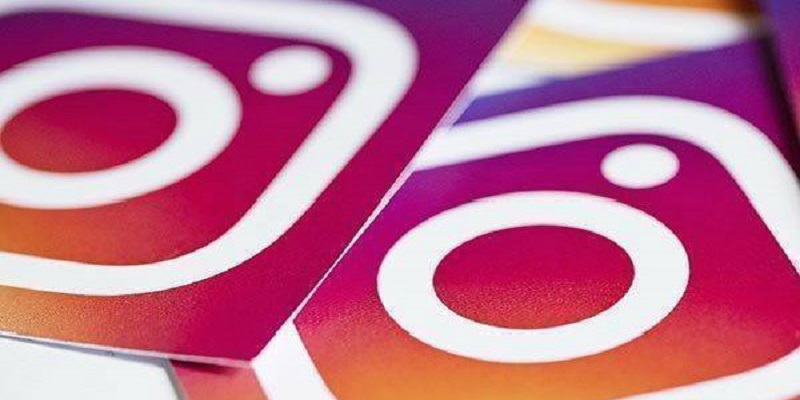 postingan Instagram dibagikan ulang