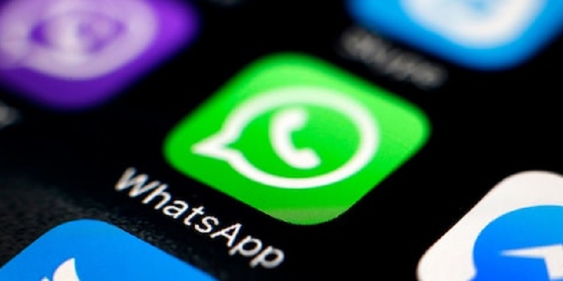 Pengguna WhatsApp Bisa Tetap Update Obrolan di Grup