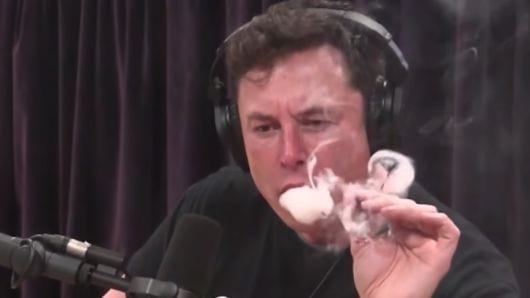 Isap Ganja, Angkatan Udara AS Selidiki Elon Musk