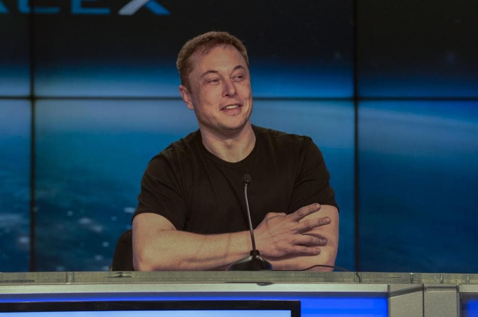 Musk Akhirnya Lepas Jabatan Ketua Dewan Direktur Tesla