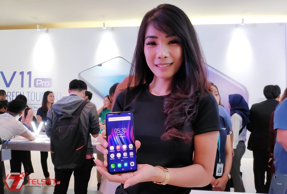 Hands-on Vivo V11 Pro: In-Display Fingerprint Pertama di Indonesia
