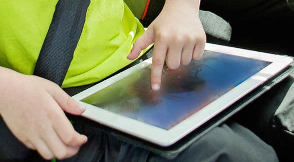 Duh! Bocah Balita Tewas Terkena Tablet “Melayang”