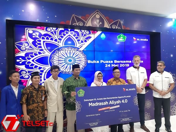 XL Kembangkan Pendidikan Berbasis Digital di Madrasah