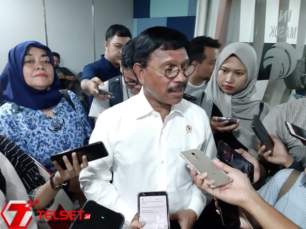 Menkominfo internet Papua