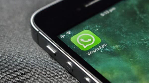 Iklan WhatsApp